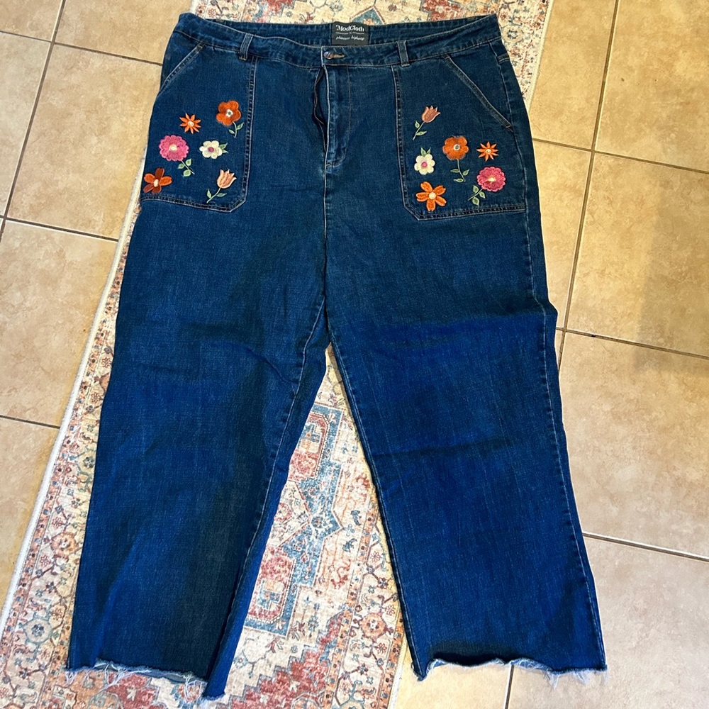 ModCloth x Princess Highway Floral Embroidered Jeans size 24